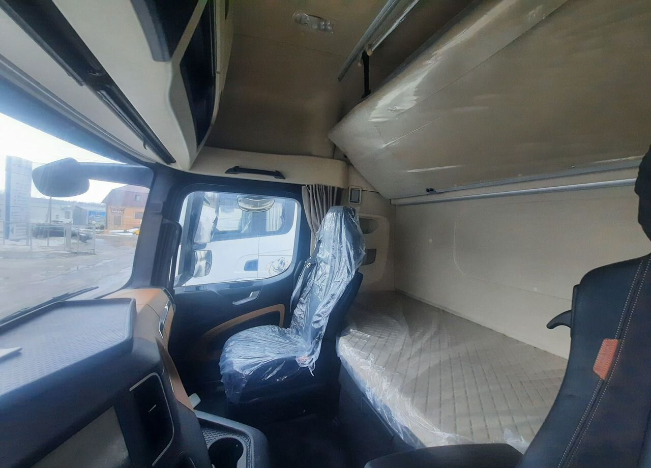 Shacman X6000 - Тягач: фото 5 Shacman X6000 - Тягач: фото 5