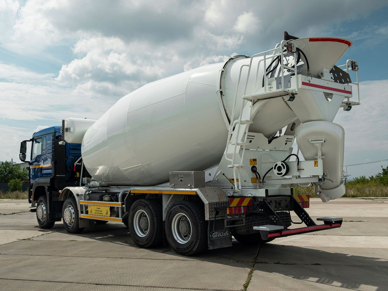 АВТОБЕТОНОСМЕСИТЕЛЬ SITRAK C7H 8x4 14 куб.м - Автобетоносмеситель: фото 5 АВТОБЕТОНОСМЕСИТЕЛЬ SITRAK C7H 8x4 14 куб.м - Автобетоносмеситель: фото 5