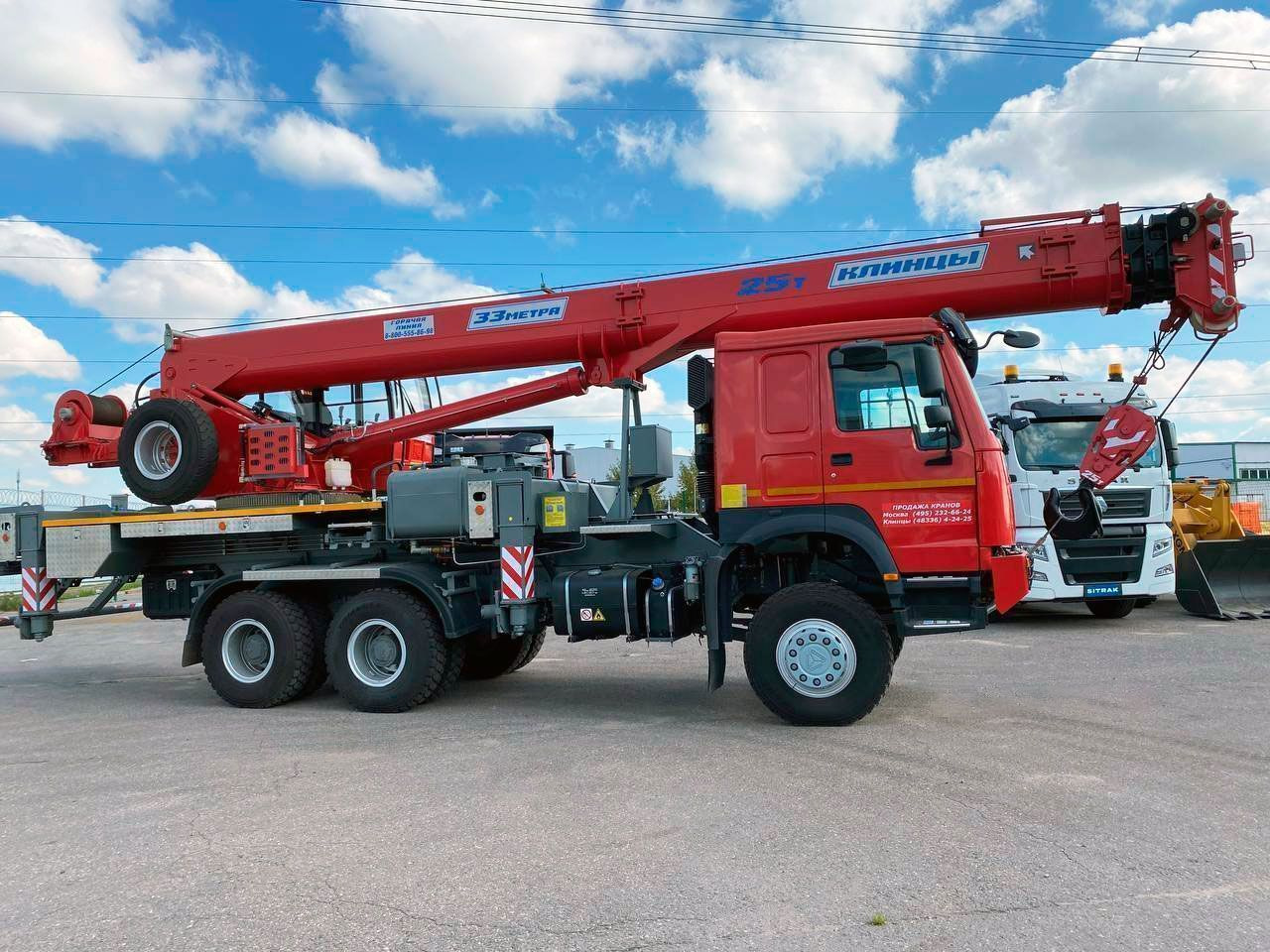 Автокран КЛИНЦЫ на шасси HOWO 6x6 полный привод - Автокран: фото 5 Автокран КЛИНЦЫ на шасси HOWO 6x6 полный привод - Автокран: фото 5