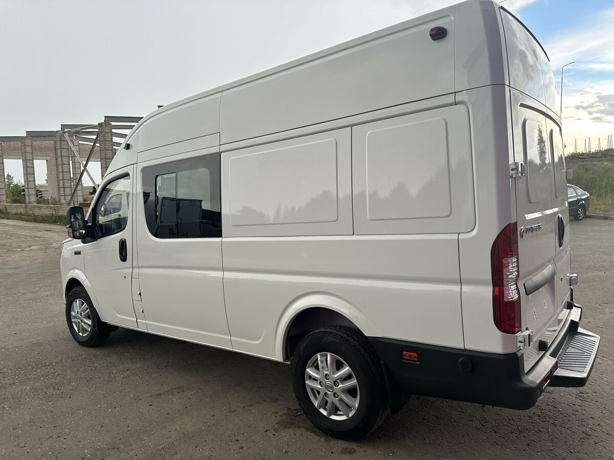 Dongfeng K33 - Цельнометаллический фургон, Грузопассажирский фургон: фото 4 Dongfeng K33 - Цельнометаллический фургон, Грузопассажирский фургон: фото 4