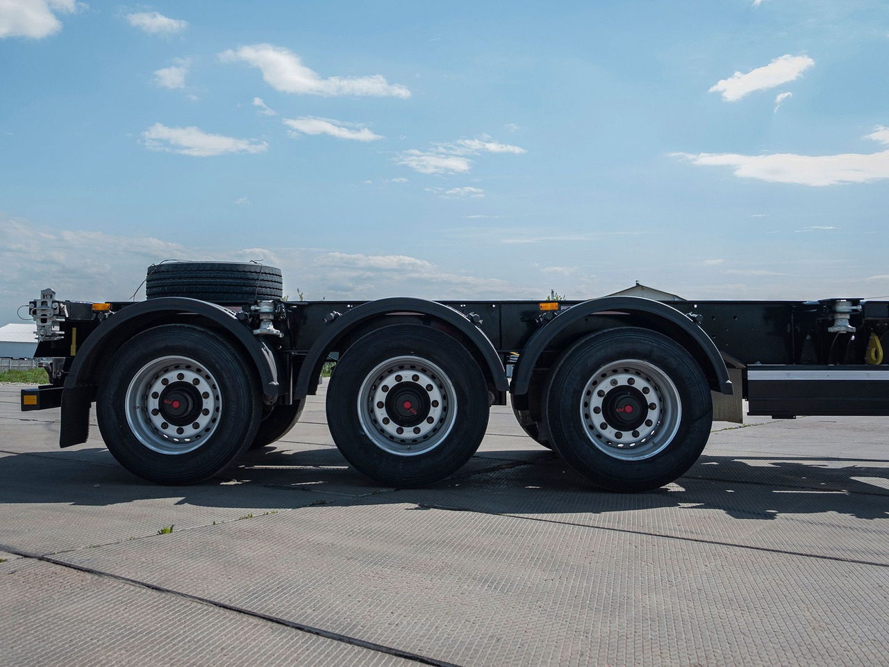 Контейнеровоз универсал - Другая техника: фото 5 Контейнеровоз универсал - Другая техника: фото 5