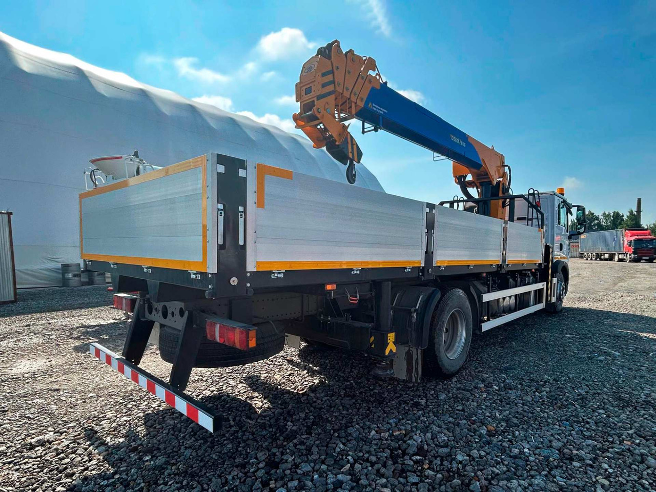 HOWO Краноманипуляторная установка Junton на шасси HOWO T5G 4x2 8 тонн - Автоманипулятор: фото 4 HOWO Краноманипуляторная установка Junton на шасси HOWO T5G 4x2 8 тонн - Автоманипулятор: фото 4