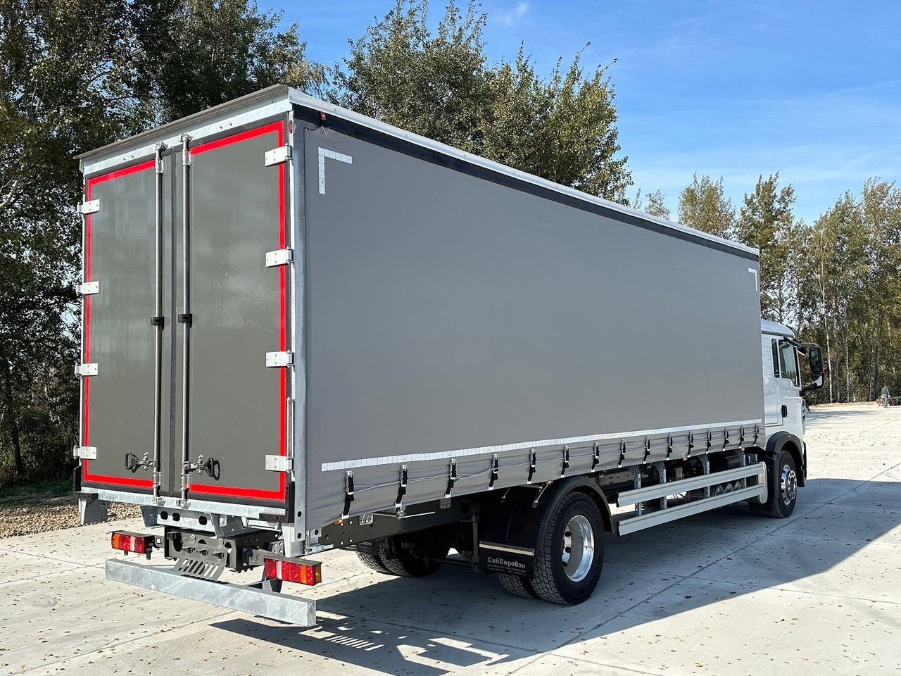 HOWO Шторный фургон СибЕвроВэн на шасси HOWO T5G 4x2 - Тентованный грузовик: фото 2 HOWO Шторный фургон СибЕвроВэн на шасси HOWO T5G 4x2 - Тентованный грузовик: фото 2