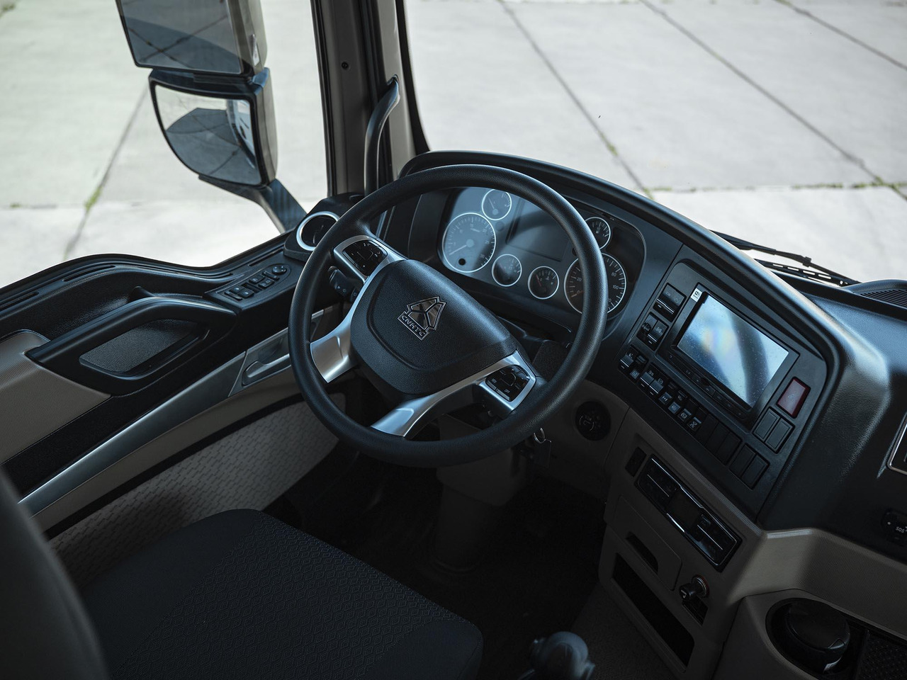 Новый Тентованный грузовик HOWO Шторный фургон Спецмобиль на шасси HOWO T5G 4x2: фото 12