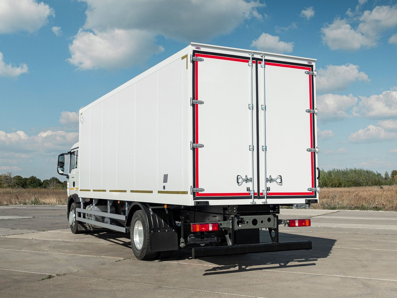 Изотермический фургон АМЗ на шасси HOWO T5G 4x2 - Изотермический грузовик: фото 3 Изотермический фургон АМЗ на шасси HOWO T5G 4x2 - Изотермический грузовик: фото 3