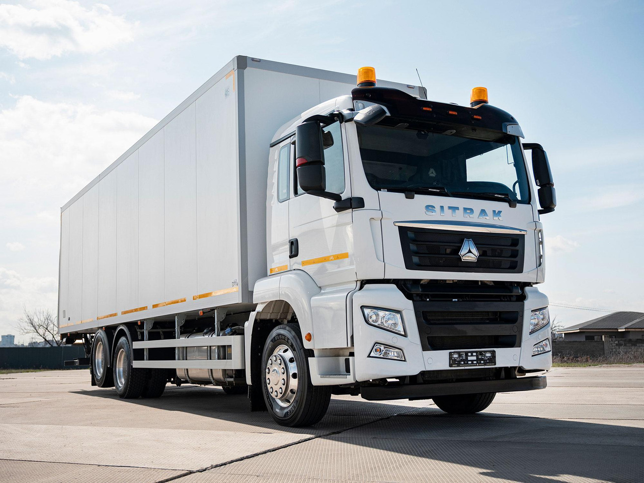 Изотермический грузовик Изотермический фургон АМЗ на шасси SITRAK С7H 6x2: фото 8 Изотермический грузовик Изотермический фургон АМЗ на шасси SITRAK С7H 6x2: фото 8