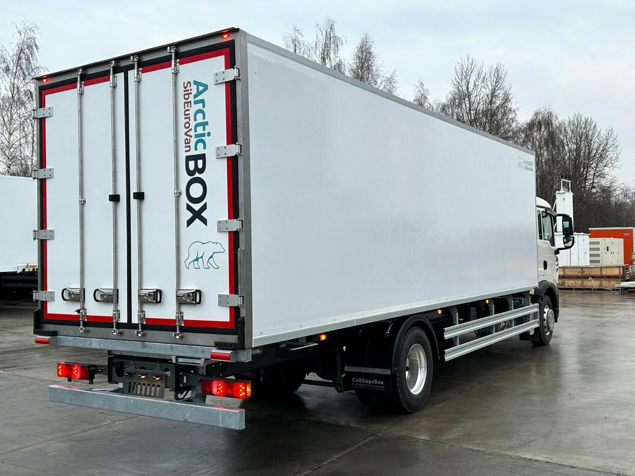 Изотермический фургон СибЕвроВэн на шасси HOWO T5G 4x2 МКПП 7600 - Изотермический грузовик: фото 3 Изотермический фургон СибЕвроВэн на шасси HOWO T5G 4x2 МКПП 7600 - Изотермический грузовик: фото 3