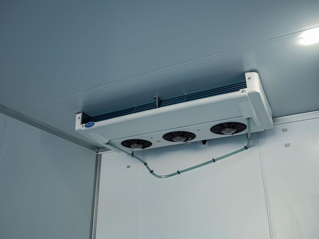 Рефрижератор Рефрижераторный фургон АМЗ на шасси SITRAK С7H 6x2: фото 8