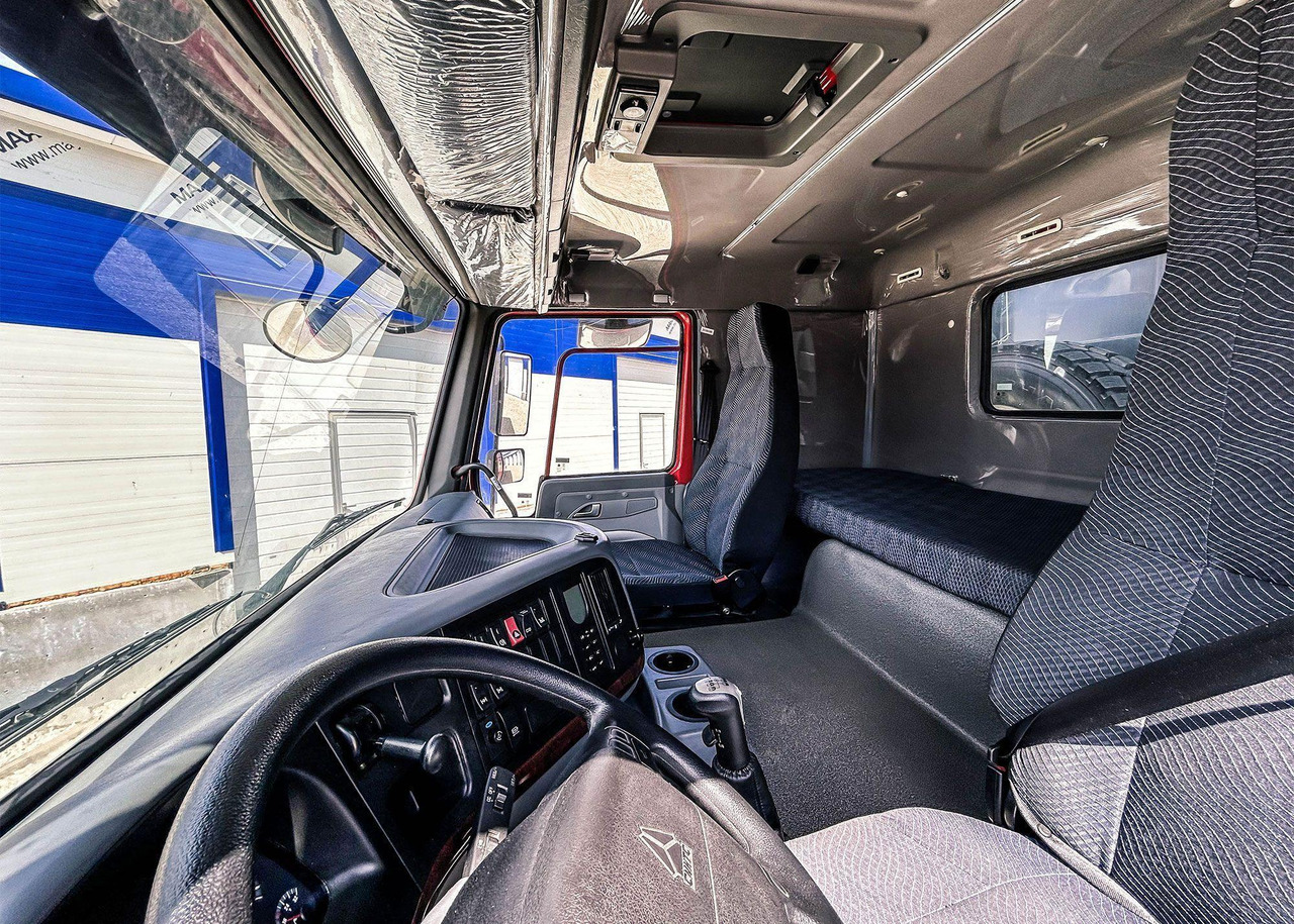 Самосвал САМОСВАЛ HOWO HW76 8x4 35 куб.м 380 МКПП: фото 9