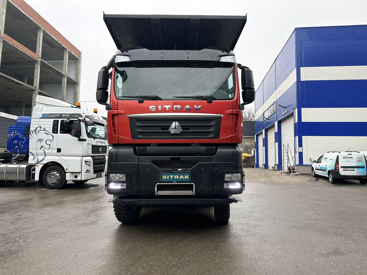 Новый Самосвал САМОСВАЛ SITRAK C7H 8x4 25 куб.м 540 АКПП+РЕТ, R24, козырек над всей кабиной: фото 8