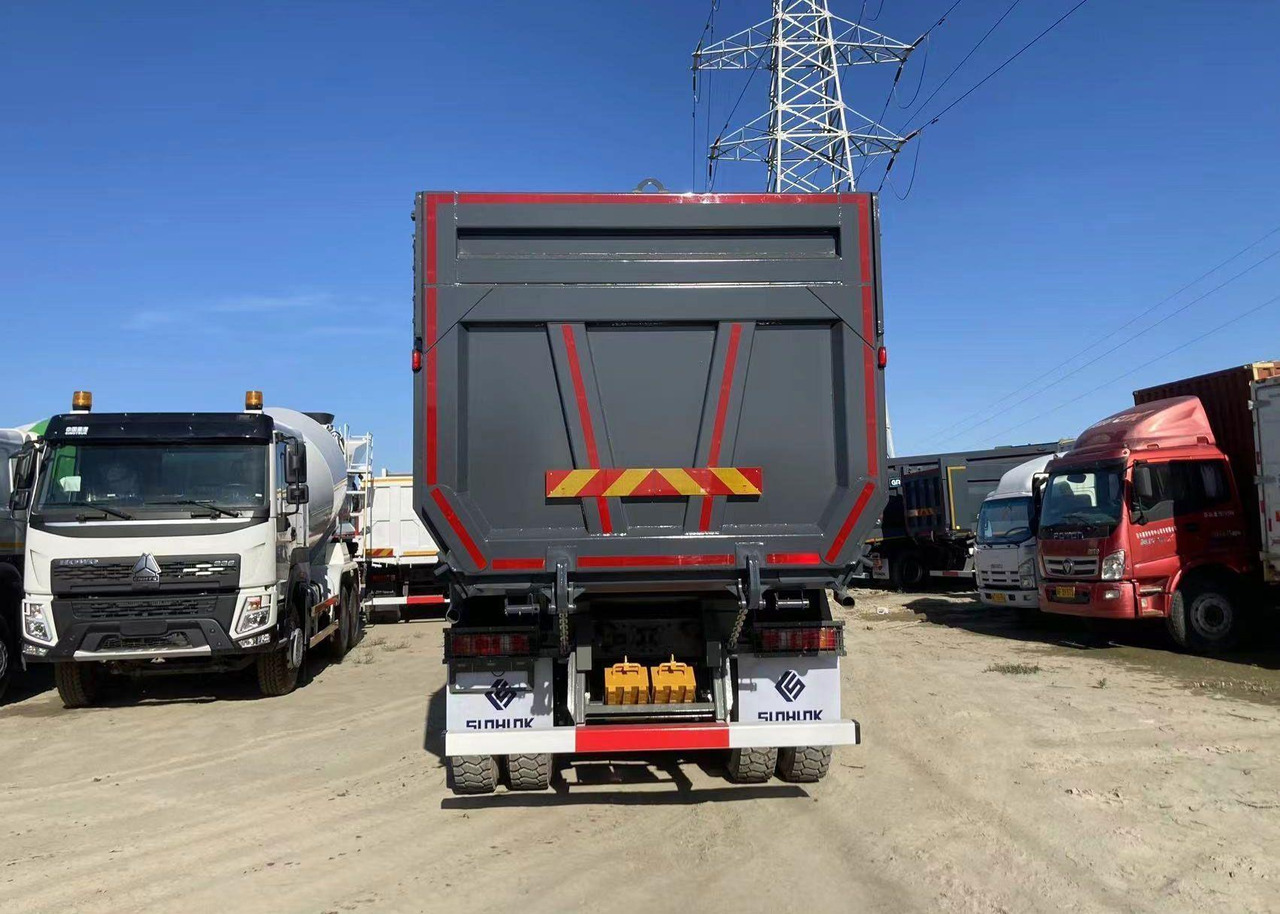 САМОСВАЛ SITRAK C7H 8x4 38 куб.м 540 МКПП - Самосвал: фото 4 САМОСВАЛ SITRAK C7H 8x4 38 куб.м 540 МКПП - Самосвал: фото 4