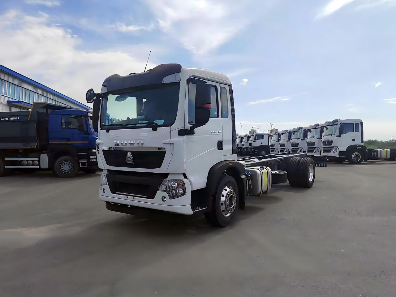 Шасси HOWO T5G 4x2 280 пневма, АКПП, 4700 - Грузовик-шасси: фото 1 Шасси HOWO T5G 4x2 280 пневма, АКПП, 4700 - Грузовик-шасси: фото 1