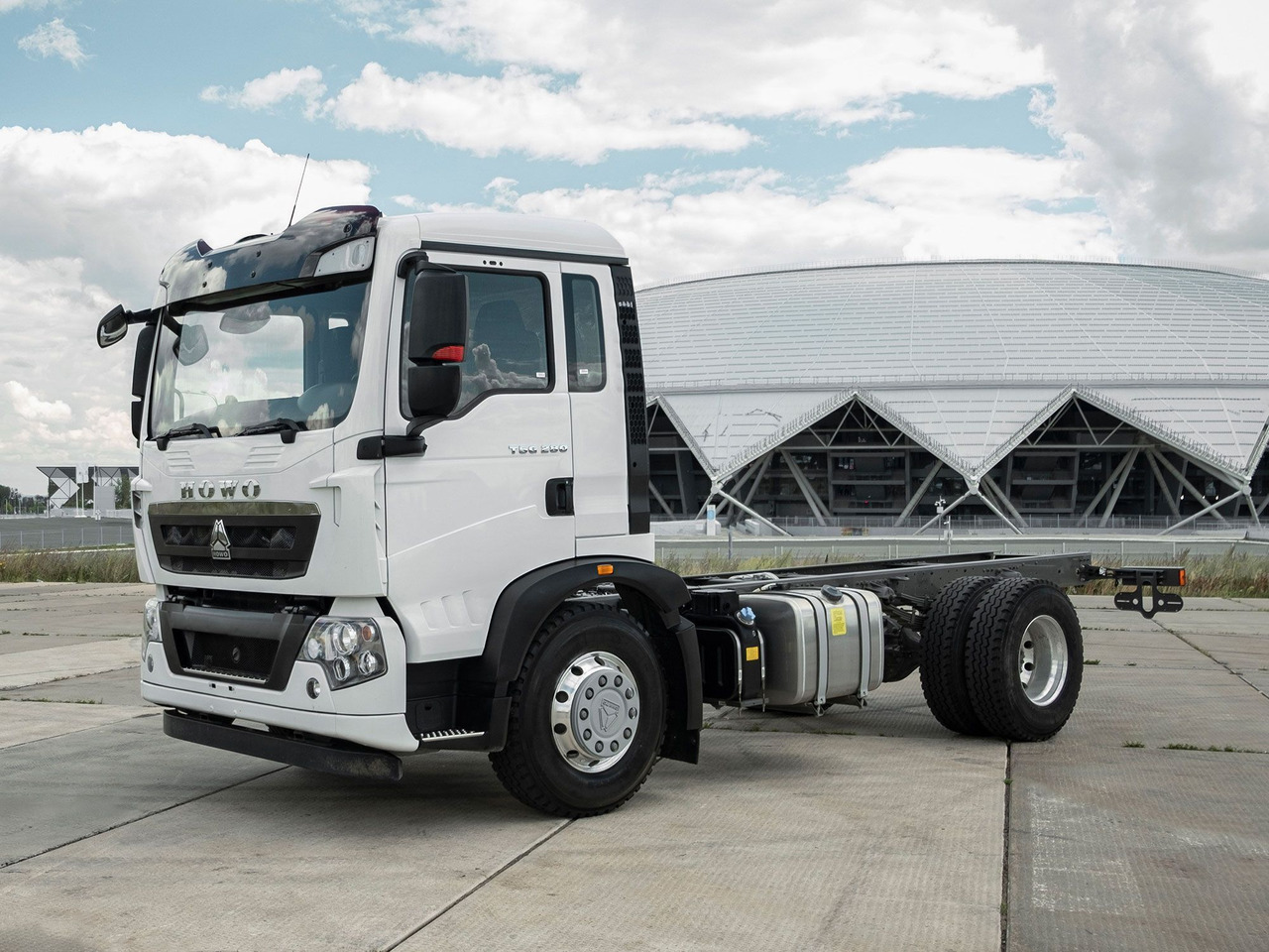 Шасси HOWO T5G 4x2 280 рессоры, АКПП+КОМ, 4000 - Грузовик-шасси: фото 1 Шасси HOWO T5G 4x2 280 рессоры, АКПП+КОМ, 4000 - Грузовик-шасси: фото 1