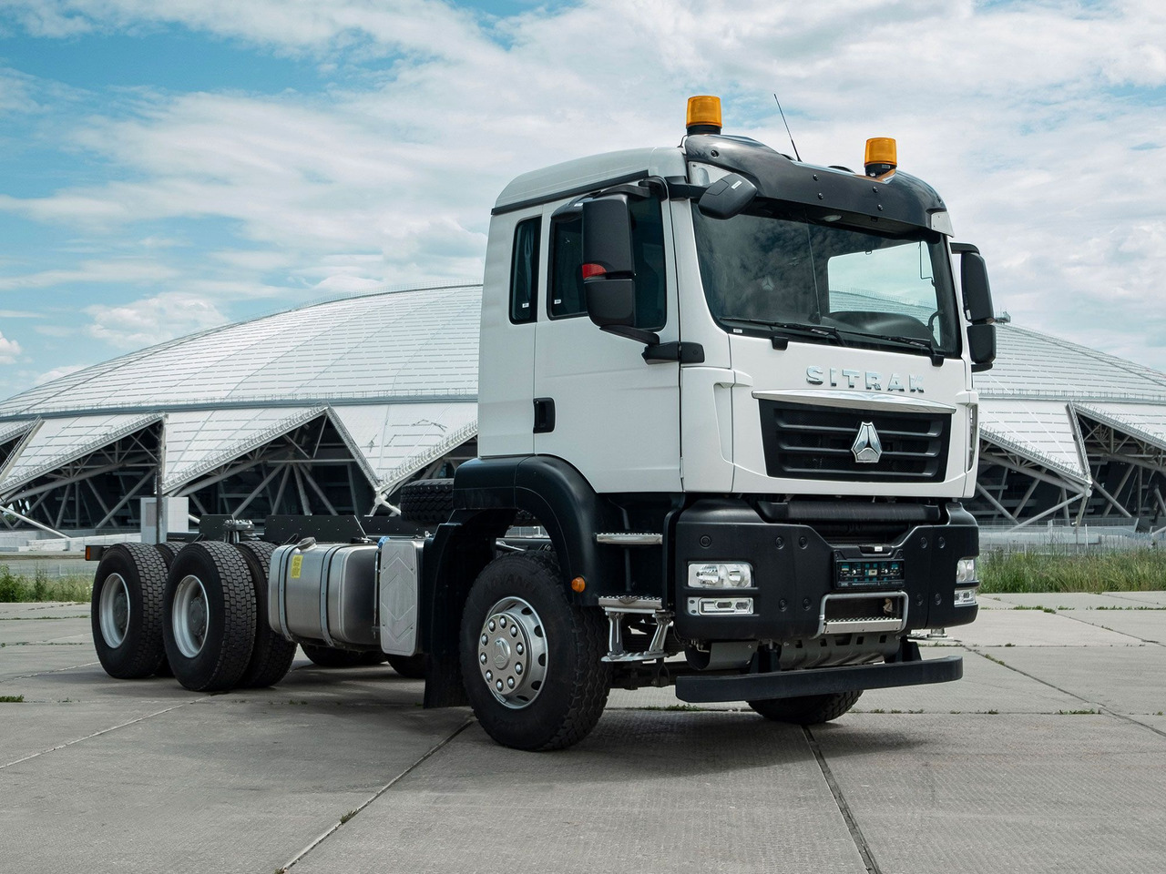 Новый Грузовик-шасси Шасси SITRAK C7H 6x4 480 рессоры, АКПП+КОМ, 3800: фото 10