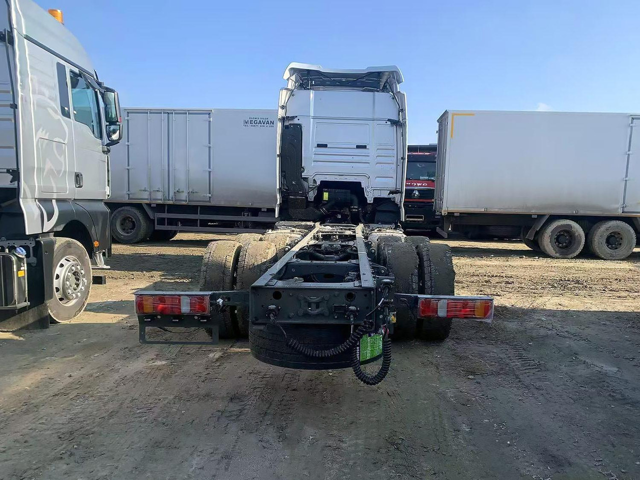 Шасси SITRAK C9H 6x2 540 пневма, АКПП+КОМ, 4700 - Грузовик-шасси: фото 3 Шасси SITRAK C9H 6x2 540 пневма, АКПП+КОМ, 4700 - Грузовик-шасси: фото 3