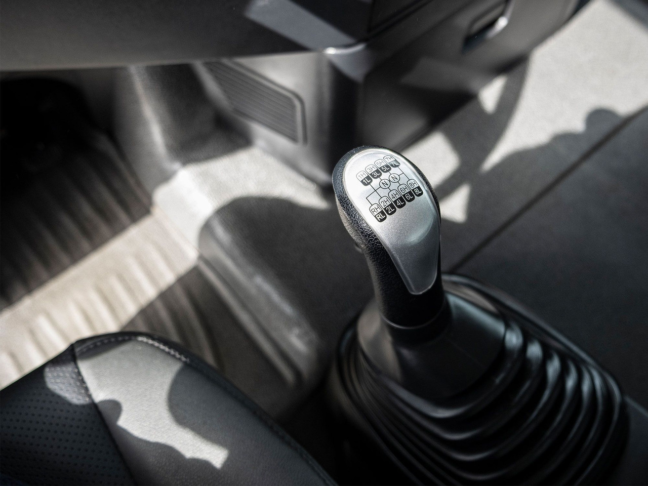 Тягач ТЯГАЧ SITRAK C7H 4x2 440 МКПП+КОМ, ПНЕВМА, Р(М), 1250: фото 12 Тягач ТЯГАЧ SITRAK C7H 4x2 440 МКПП+КОМ, ПНЕВМА, Р(М), 1250: фото 12