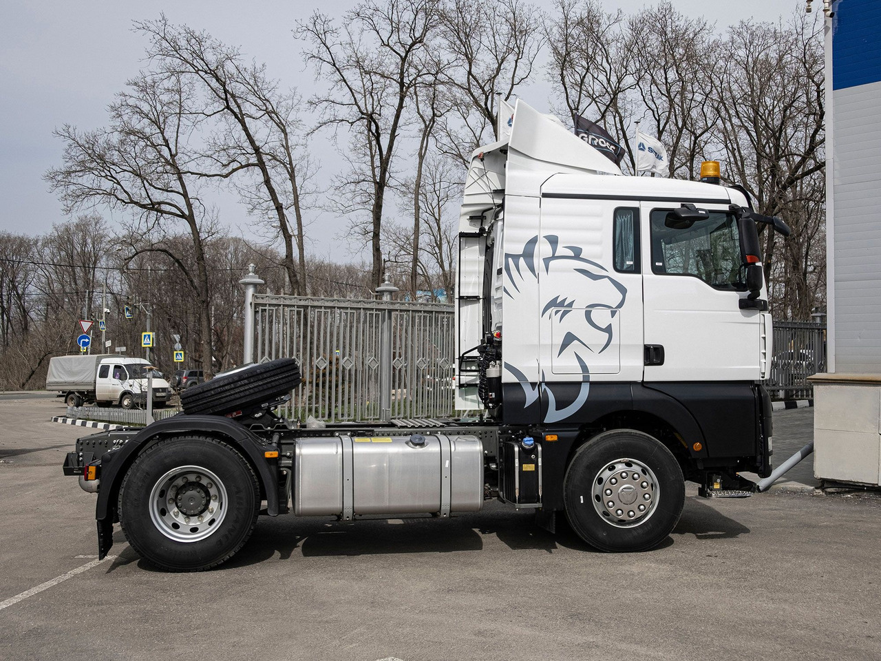 Тягач ТЯГАЧ SITRAK C7H 4x2 440 МКПП+КОМ, ПНЕВМА, Р(М), 1250: фото 7 Тягач ТЯГАЧ SITRAK C7H 4x2 440 МКПП+КОМ, ПНЕВМА, Р(М), 1250: фото 7