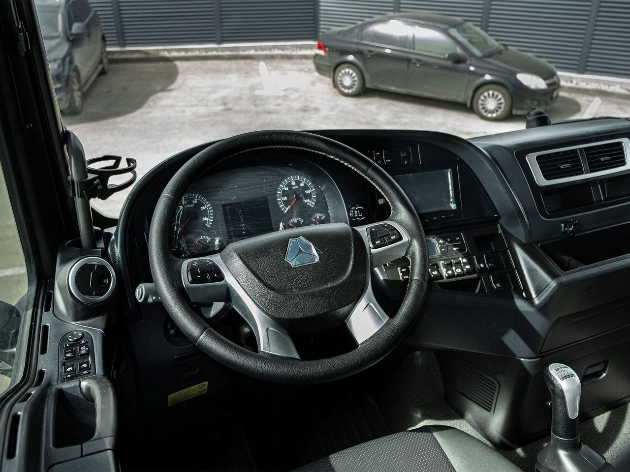 Тягач ТЯГАЧ SITRAK C7H 4x2 440 МКПП+КОМ, ПНЕВМА, Р(М), 1250: фото 11 Тягач ТЯГАЧ SITRAK C7H 4x2 440 МКПП+КОМ, ПНЕВМА, Р(М), 1250: фото 11