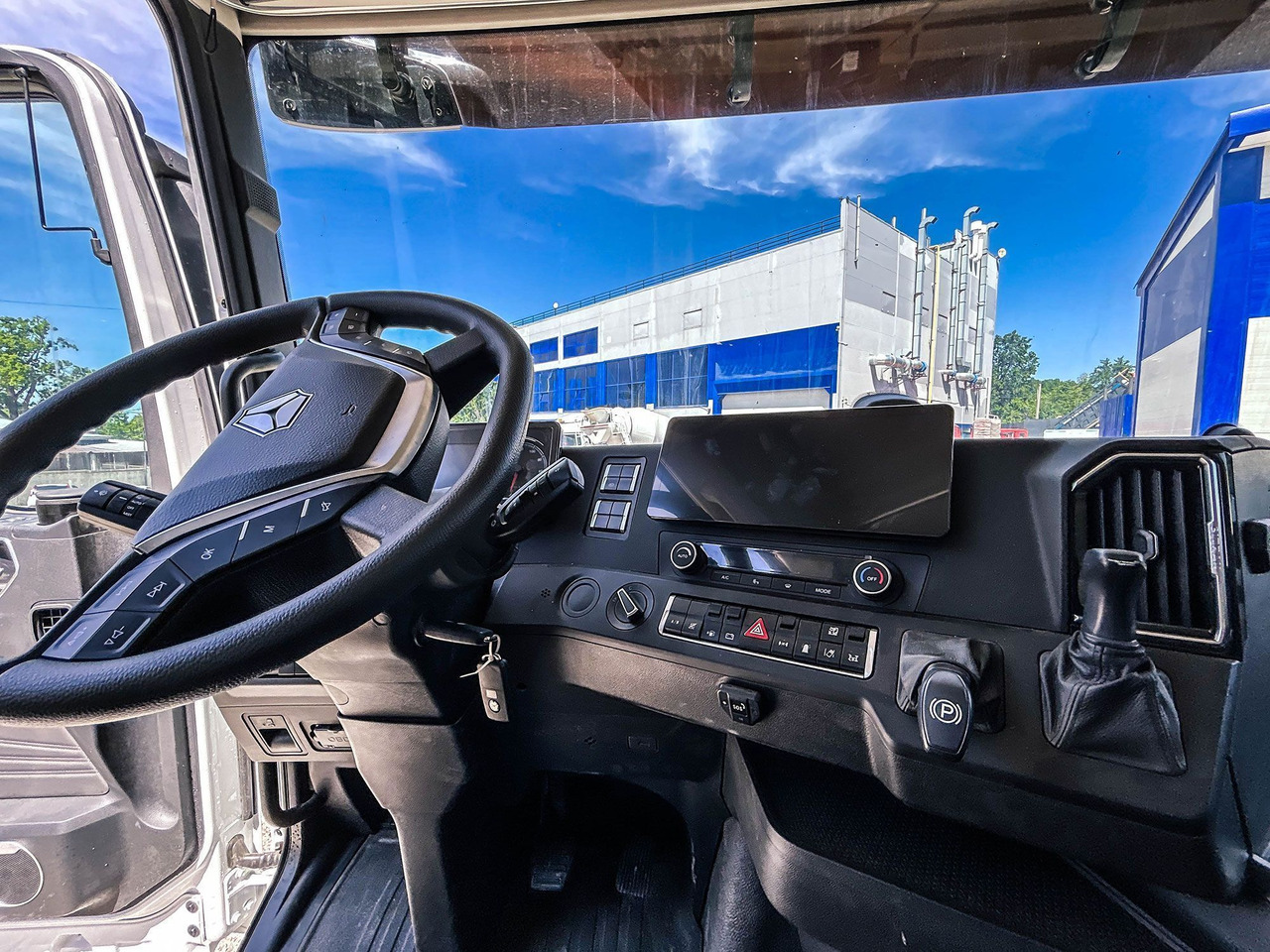 Тягач ТЯГАЧ SITRAK C7H 4x2 480 АКПП HW+РЕТ, ПНЕВМА, G(П) MAX, 1150: фото 8 Тягач ТЯГАЧ SITRAK C7H 4x2 480 АКПП HW+РЕТ, ПНЕВМА, G(П) MAX, 1150: фото 8