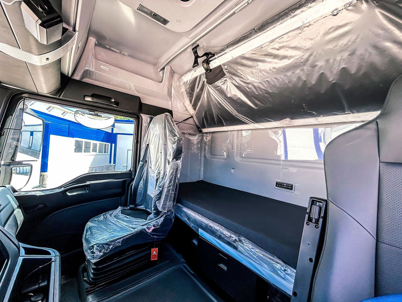 Новый Тягач ТЯГАЧ SITRAK C7H 4x2 480 АКПП, ПНЕВМА, G(П), 1150: фото 9 Новый Тягач ТЯГАЧ SITRAK C7H 4x2 480 АКПП, ПНЕВМА, G(П), 1150: фото 9