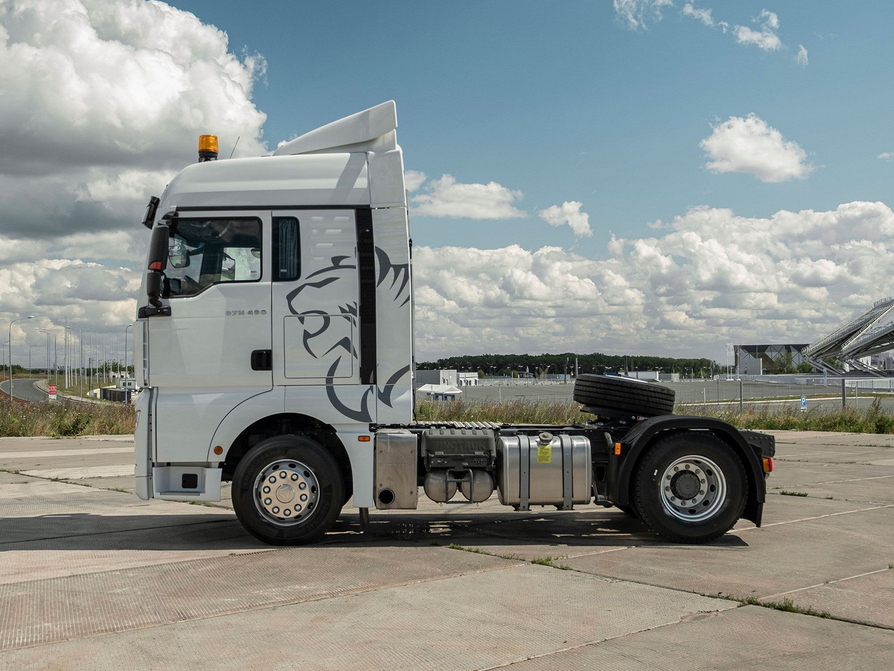 ТЯГАЧ SITRAK C7H 4x2 480 МКПП, ПНЕВМА, G(П), 1150 - Тягач: фото 2 ТЯГАЧ SITRAK C7H 4x2 480 МКПП, ПНЕВМА, G(П), 1150 - Тягач: фото 2