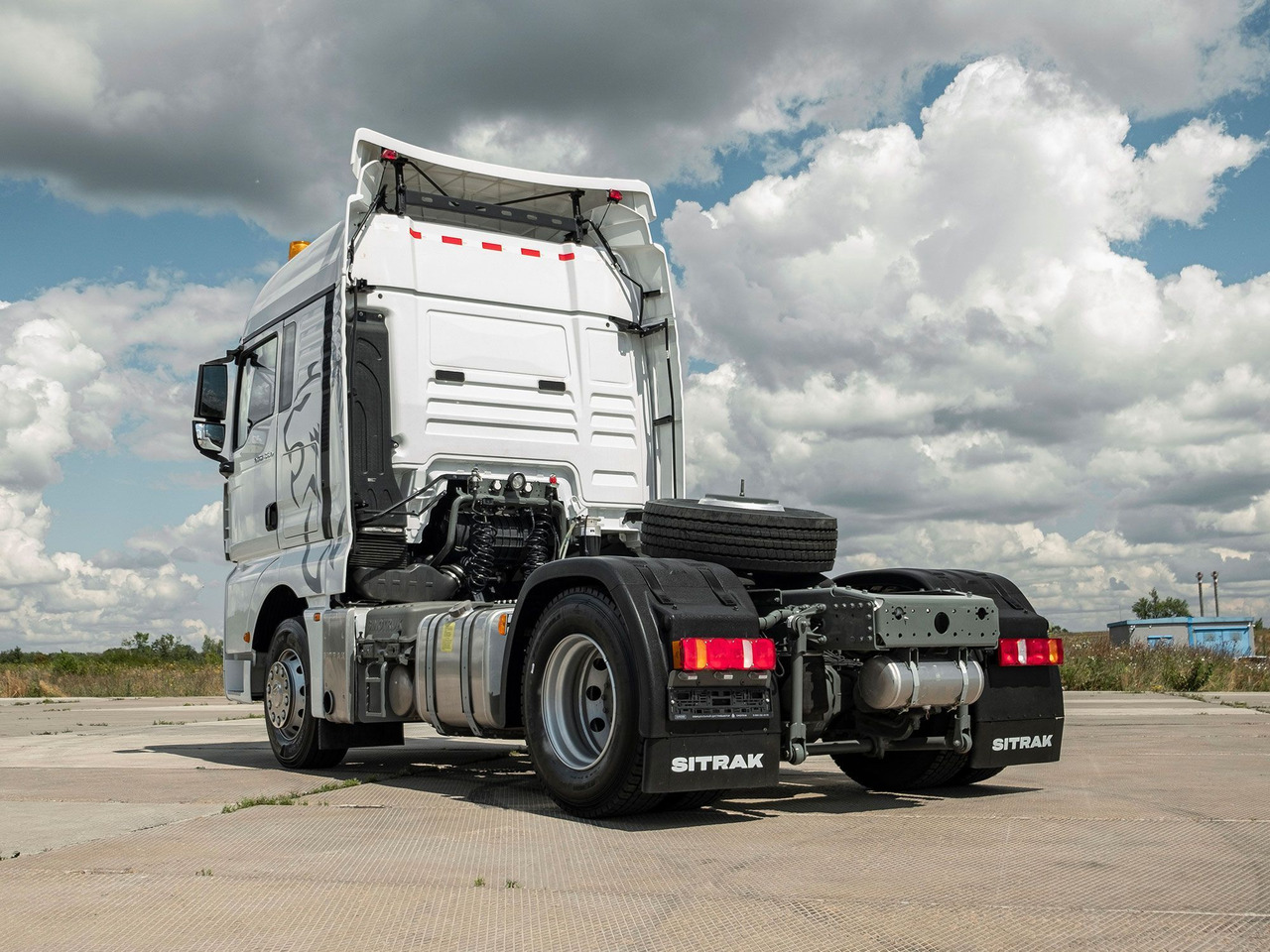 ТЯГАЧ SITRAK C7H 4x2 480 МКПП, ПНЕВМА, G(П), 1150 - Тягач: фото 3 ТЯГАЧ SITRAK C7H 4x2 480 МКПП, ПНЕВМА, G(П), 1150 - Тягач: фото 3