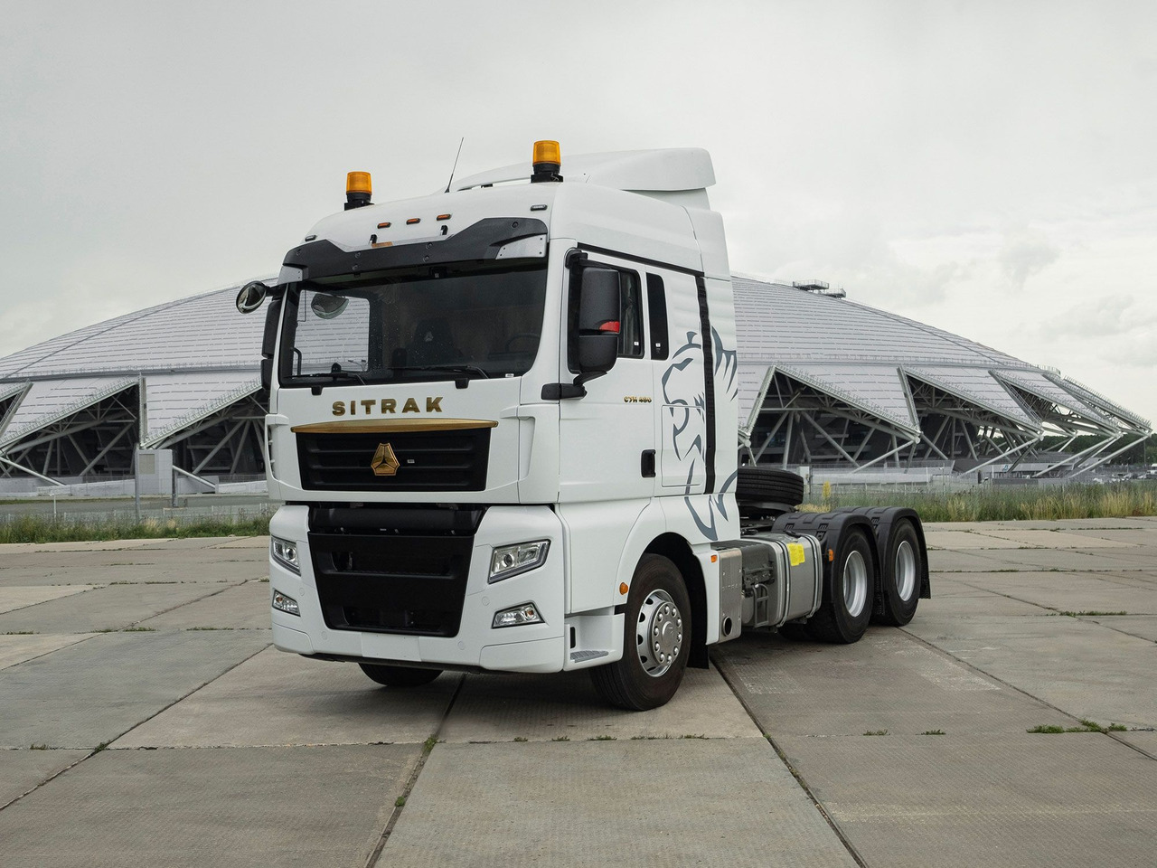 ТЯГАЧ SITRAK C7H 6x2 480 АКПП HW+РЕТ+КОМ, ПНЕВМА, ADR, G(П) MAX, 1150 - Тягач: фото 1 ТЯГАЧ SITRAK C7H 6x2 480 АКПП HW+РЕТ+КОМ, ПНЕВМА, ADR, G(П) MAX, 1150 - Тягач: фото 1