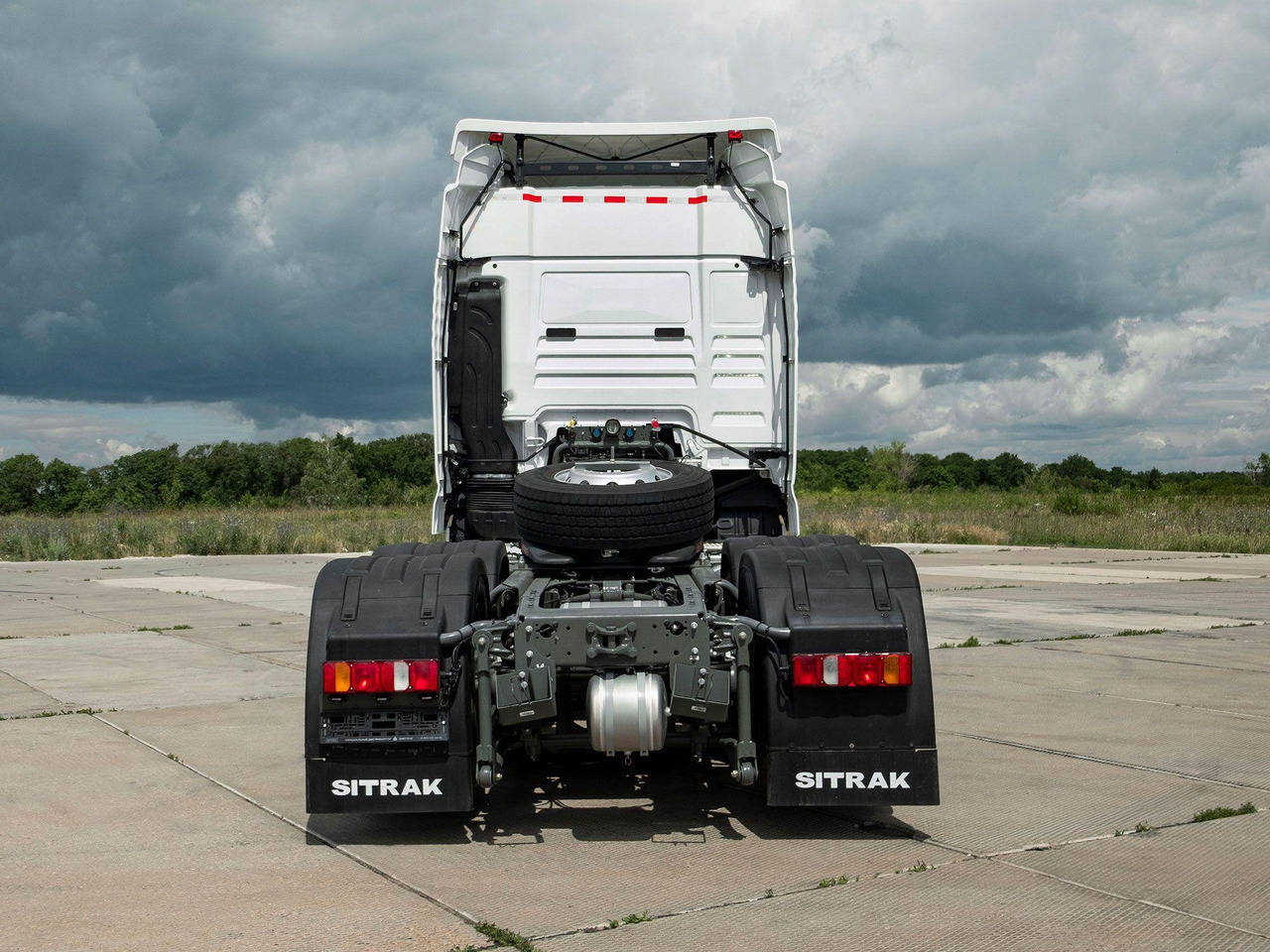 ТЯГАЧ SITRAK C7H 6x2 480 АКПП+РЕТ+КОМ, ПНЕВМА, G(П), 1150 - Тягач: фото 2 ТЯГАЧ SITRAK C7H 6x2 480 АКПП+РЕТ+КОМ, ПНЕВМА, G(П), 1150 - Тягач: фото 2