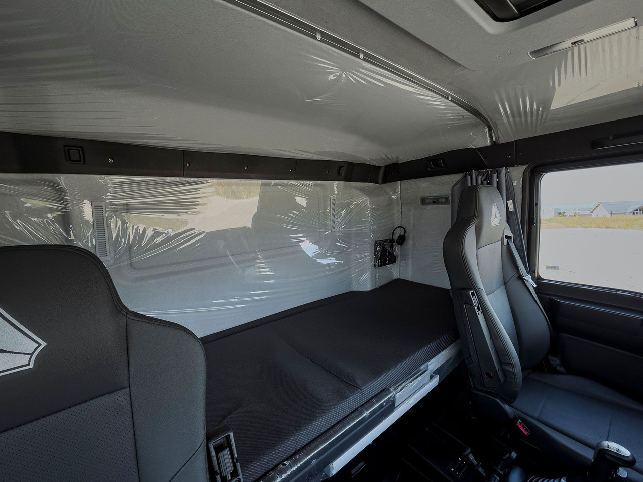 Новый Тягач ТЯГАЧ SITRAK C7H 6x4 440 МКПП+КОМ, ПНЕВМА, P(М), 1250: фото 11