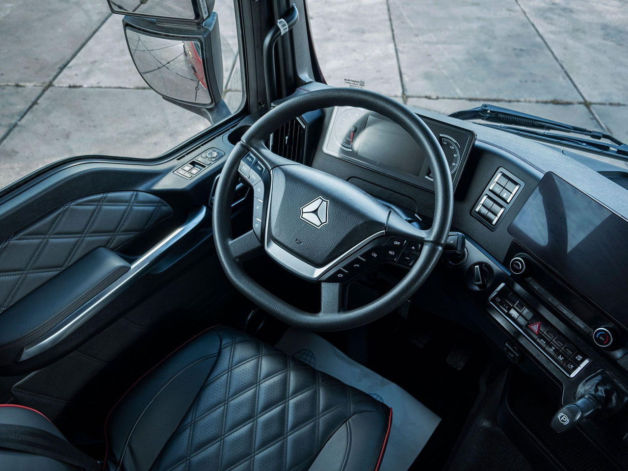 ТЯГАЧ SITRAK C7H 6x4 480 АКПП HW+РЕТ+КОМ, ПНЕВМА, G(П) MAX, 1250 - Тягач: фото 4 ТЯГАЧ SITRAK C7H 6x4 480 АКПП HW+РЕТ+КОМ, ПНЕВМА, G(П) MAX, 1250 - Тягач: фото 4