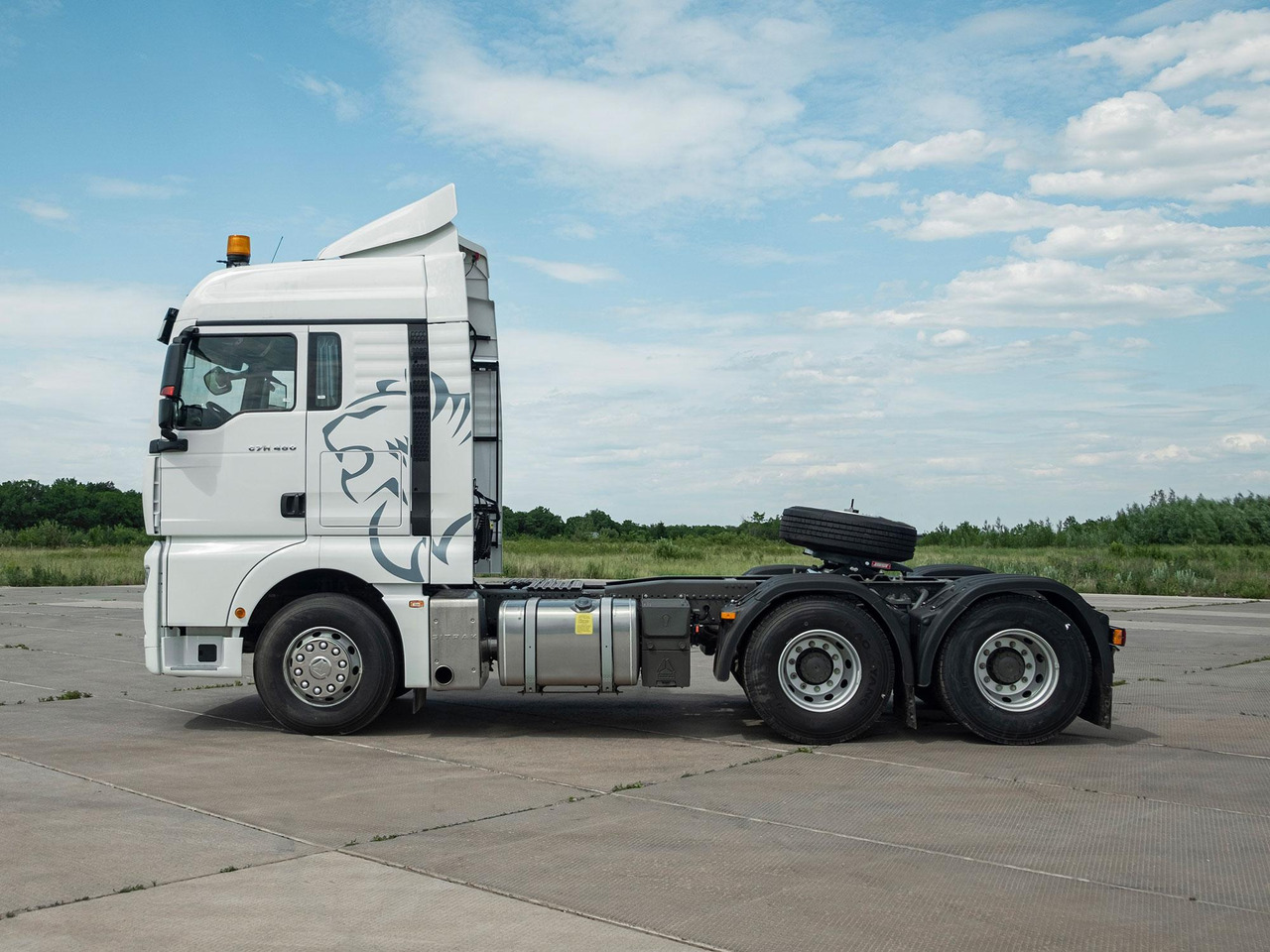 ТЯГАЧ SITRAK C7H 6x4 480 АКПП+РЕТ+КОМ, ПНЕВМА, ADR, G(П), 1250 - Тягач: фото 2 ТЯГАЧ SITRAK C7H 6x4 480 АКПП+РЕТ+КОМ, ПНЕВМА, ADR, G(П), 1250 - Тягач: фото 2