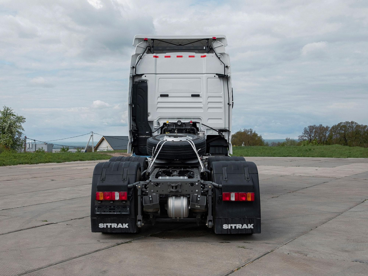 ТЯГАЧ SITRAK C7H 6x4 480 АКПП+РЕТ+КОМ, ПНЕВМА, G(П), 1250 - Тягач: фото 4 ТЯГАЧ SITRAK C7H 6x4 480 АКПП+РЕТ+КОМ, ПНЕВМА, G(П), 1250 - Тягач: фото 4