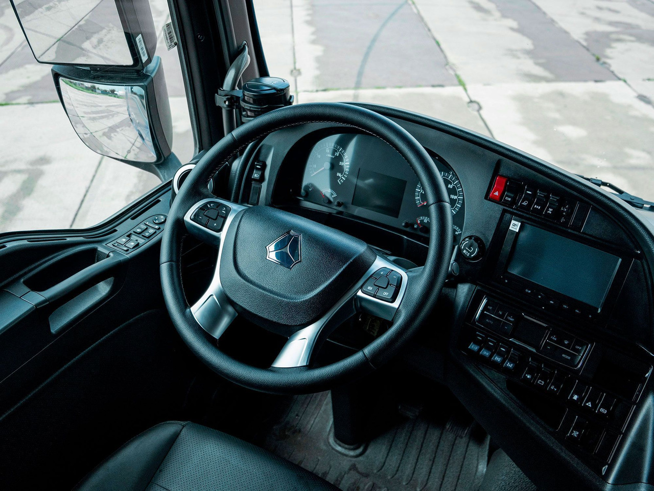 Новый Тягач ТЯГАЧ SITRAK C7H 6x4 480 АКПП+РЕТ+КОМ, РЕССОРЫ, ADR, G(П), 1285: фото 10 Новый Тягач ТЯГАЧ SITRAK C7H 6x4 480 АКПП+РЕТ+КОМ, РЕССОРЫ, ADR, G(П), 1285: фото 10