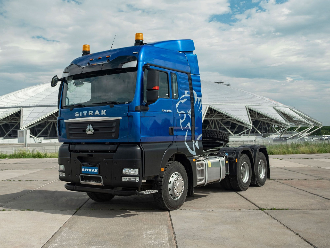 ТЯГАЧ SITRAK C7H 6x4 540 МКПП+РЕТ, УСИЛЕННЫЕ РЕССОРЫ, G(М), 1400, 3.5Д - Тягач: фото 1 ТЯГАЧ SITRAK C7H 6x4 540 МКПП+РЕТ, УСИЛЕННЫЕ РЕССОРЫ, G(М), 1400, 3.5Д - Тягач: фото 1