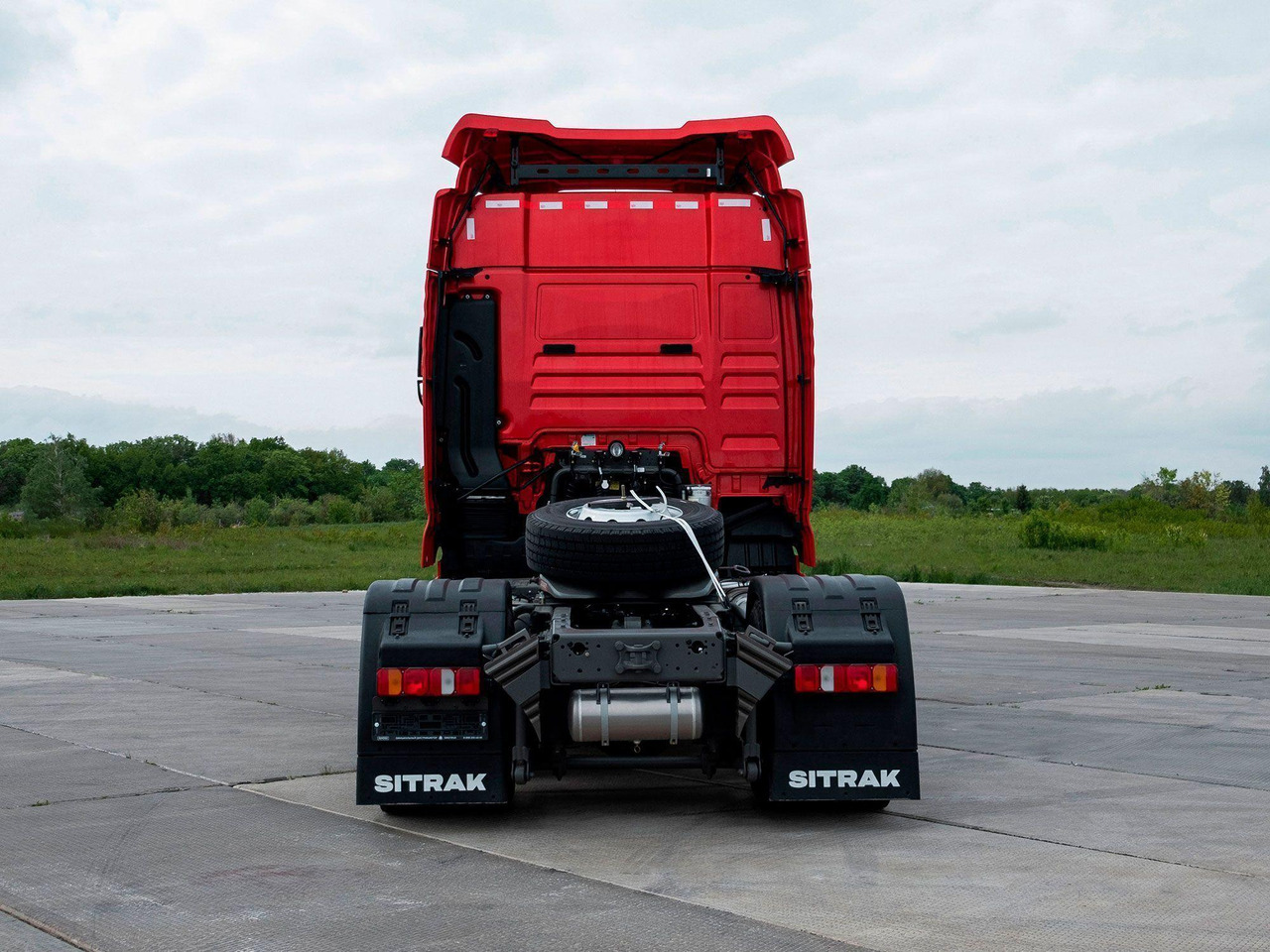 ТЯГАЧ SITRAK C7H MAX (C9H) 4x2 480 АКПП+РЕТ+КОМ, ПНЕВМА, ADR, G(П), 1150 - Тягач: фото 2 ТЯГАЧ SITRAK C7H MAX (C9H) 4x2 480 АКПП+РЕТ+КОМ, ПНЕВМА, ADR, G(П), 1150 - Тягач: фото 2