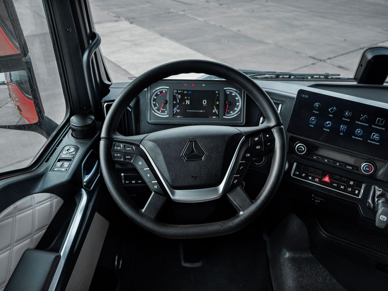 ТЯГАЧ SITRAK C7H MAX (C9H) 4x2 480 АКПП+РЕТ+КОМ, ПНЕВМА, ADR, G(П), 1150 - Тягач: фото 4 ТЯГАЧ SITRAK C7H MAX (C9H) 4x2 480 АКПП+РЕТ+КОМ, ПНЕВМА, ADR, G(П), 1150 - Тягач: фото 4