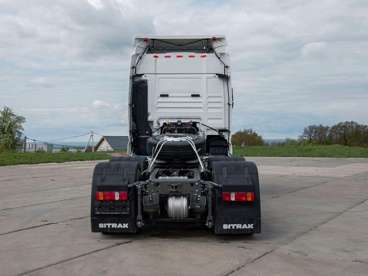 Тягач SITRAK C7H 6x2 480 МКПП+КОМ, G(П), ПНЕВМА, 1250 - Тягач: фото 2 Тягач SITRAK C7H 6x2 480 МКПП+КОМ, G(П), ПНЕВМА, 1250 - Тягач: фото 2