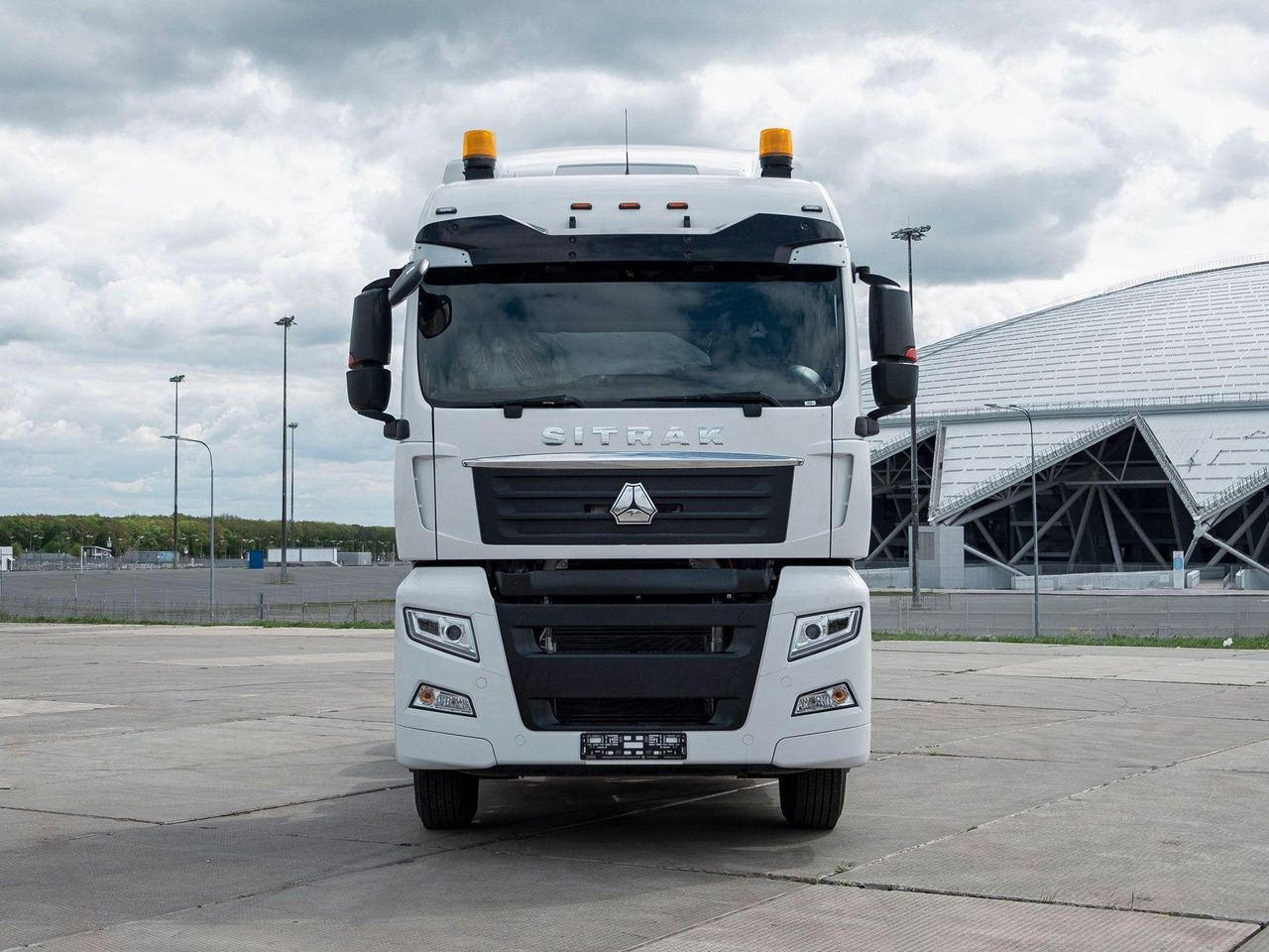 Тягач SITRAK C7H 6x2 480 МКПП+КОМ, G(П), ПНЕВМА, 1250 - Тягач: фото 3 Тягач SITRAK C7H 6x2 480 МКПП+КОМ, G(П), ПНЕВМА, 1250 - Тягач: фото 3