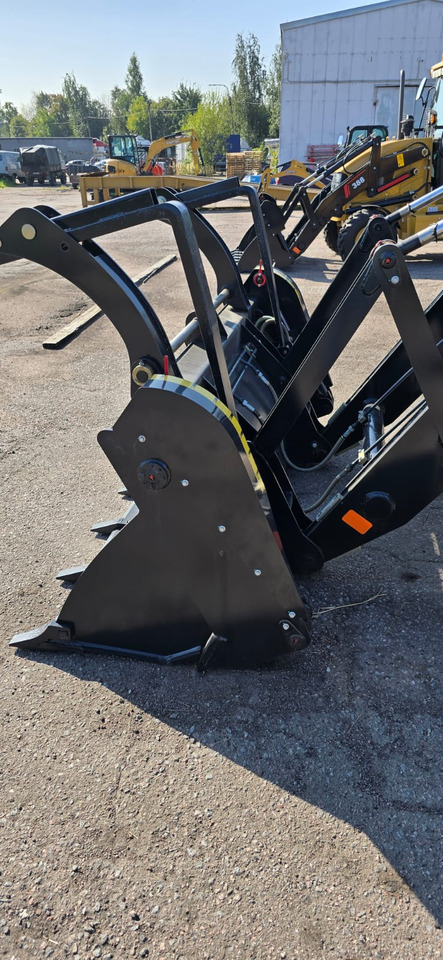 Экскаватор-погрузчик Shanmon 388H - Экскаватор-погрузчик: фото 3 Экскаватор-погрузчик Shanmon 388H - Экскаватор-погрузчик: фото 3