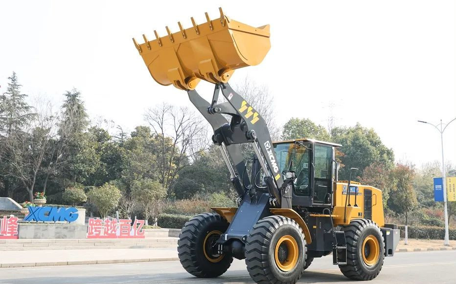 XCMG XC956 - Фронтальный погрузчик: фото 3 XCMG XC956 - Фронтальный погрузчик: фото 3