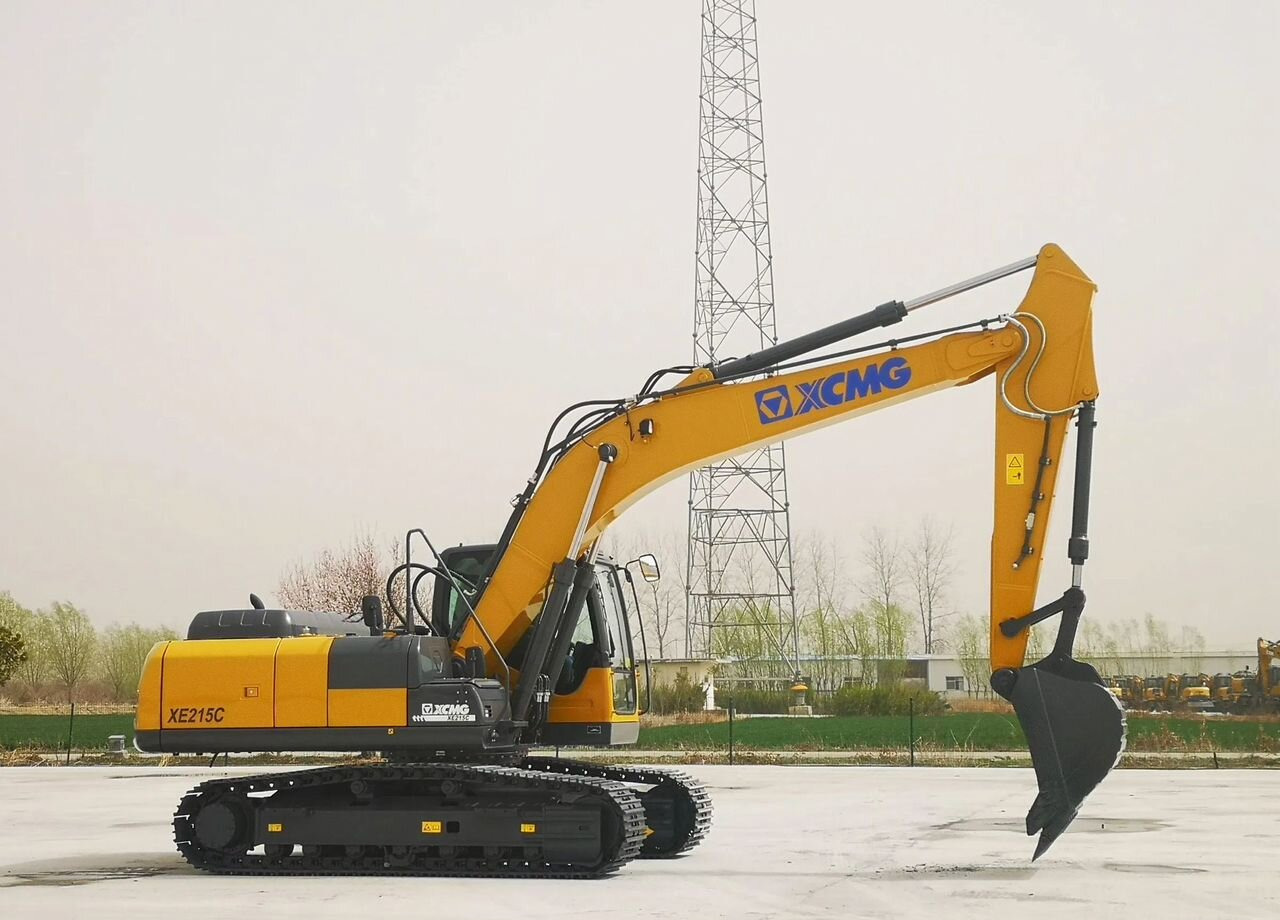 XCMG XE215C - Гусеничный экскаватор: фото 2 XCMG XE215C - Гусеничный экскаватор: фото 2