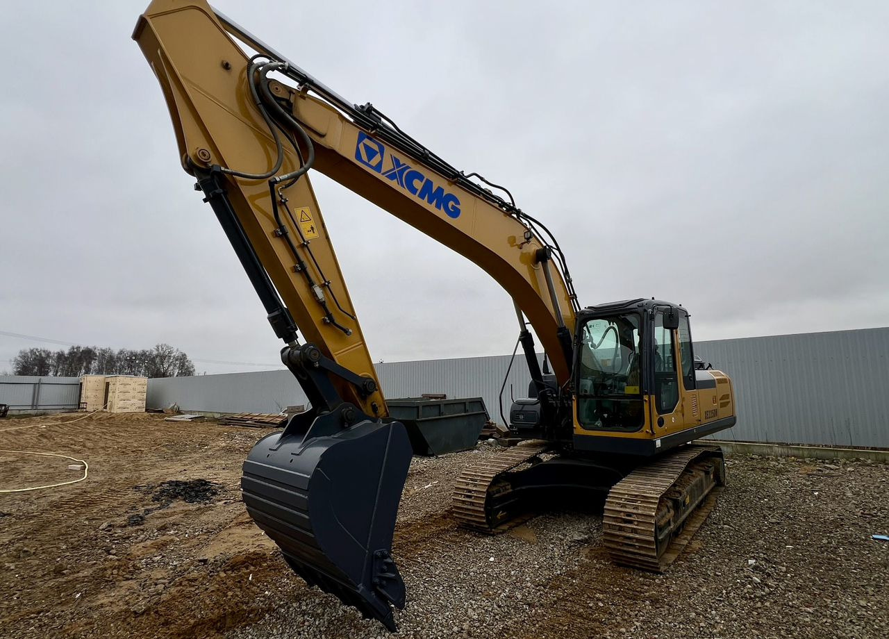 XCMG XE225DN - Гусеничный экскаватор: фото 2 XCMG XE225DN - Гусеничный экскаватор: фото 2