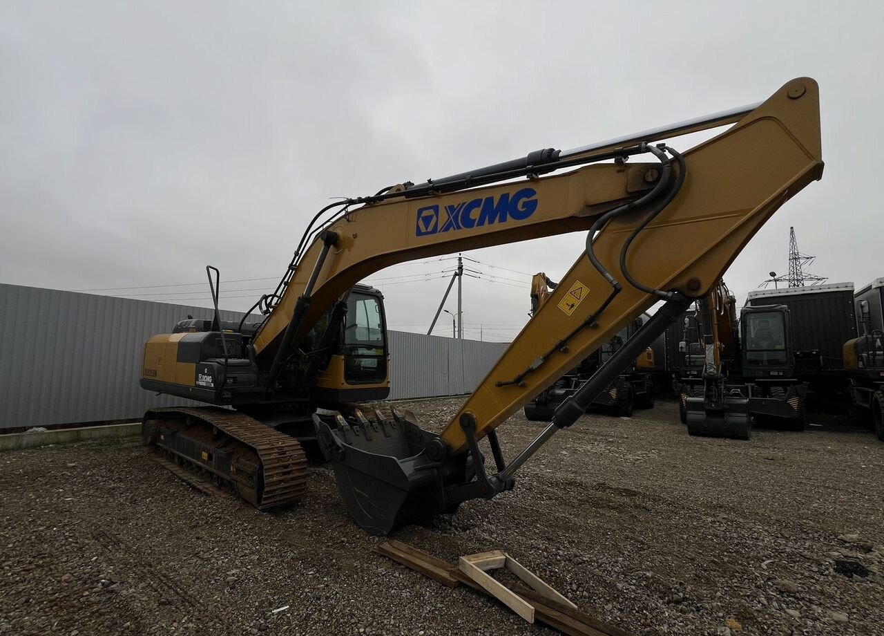 Новый Гусеничный экскаватор XCMG XE225DN: фото 9