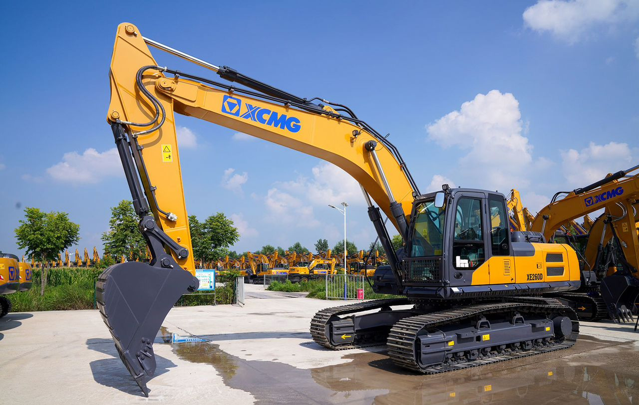 XCMG XE260D - Гусеничный экскаватор: фото 2 XCMG XE260D - Гусеничный экскаватор: фото 2