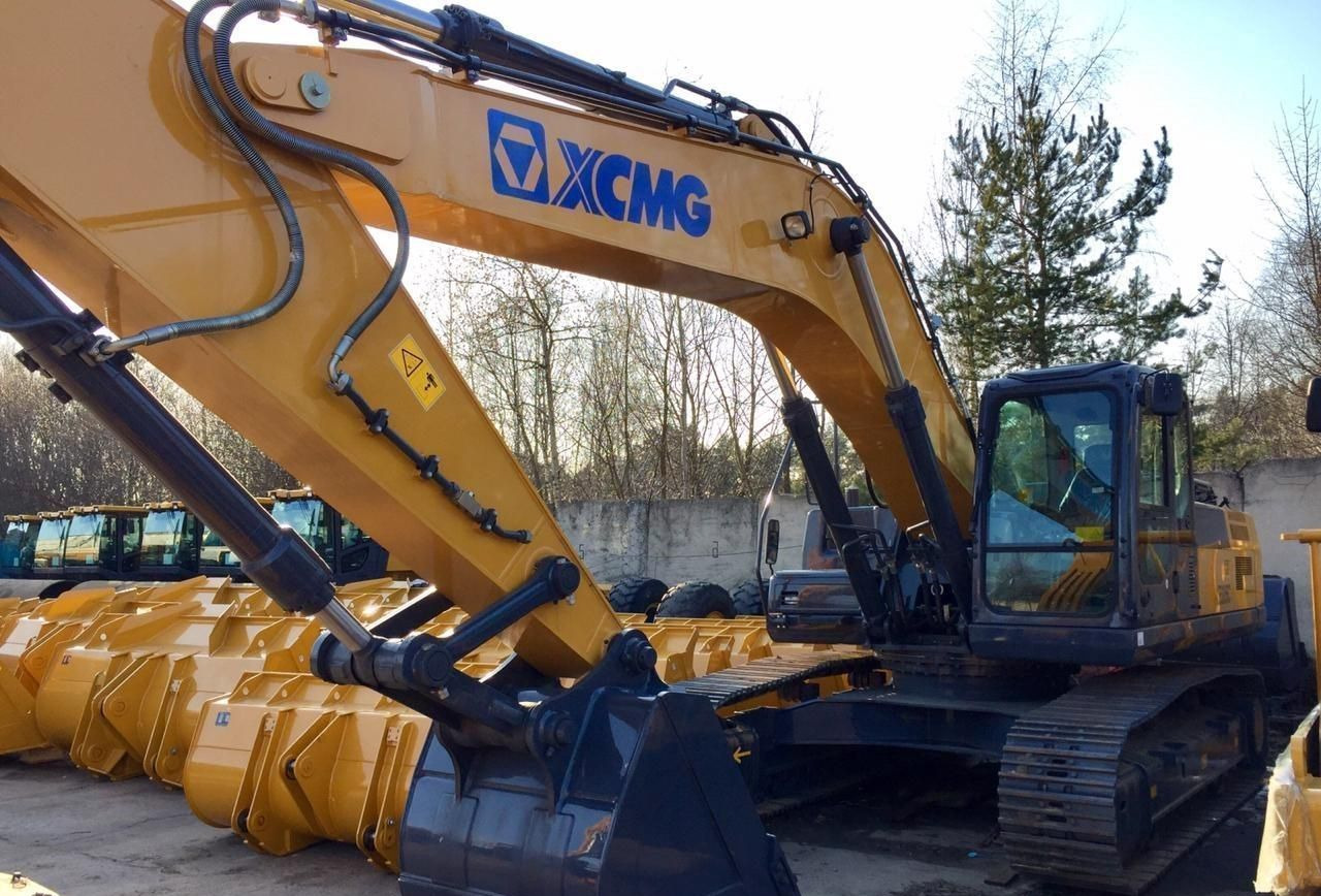 XCMG XE335C - Гусеничный экскаватор: фото 2 XCMG XE335C - Гусеничный экскаватор: фото 2