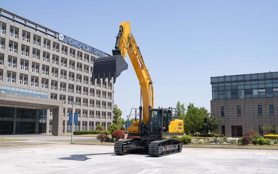 XCMG XE370G - Гусеничный экскаватор: фото 3 XCMG XE370G - Гусеничный экскаватор: фото 3