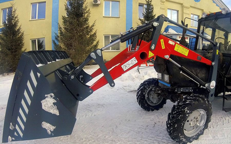 Новый Фронтальный погрузчик для трактора АЗАС ПКУ-0,9: фото 6