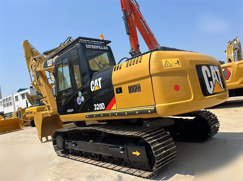 CATERPILLAR 320D - Гусеничный экскаватор: фото 4 CATERPILLAR 320D - Гусеничный экскаватор: фото 4