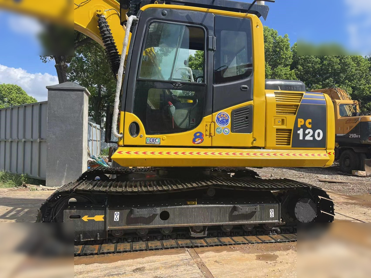 KOMATSU PC120-8 - Гусеничный экскаватор: фото 5 KOMATSU PC120-8 - Гусеничный экскаватор: фото 5