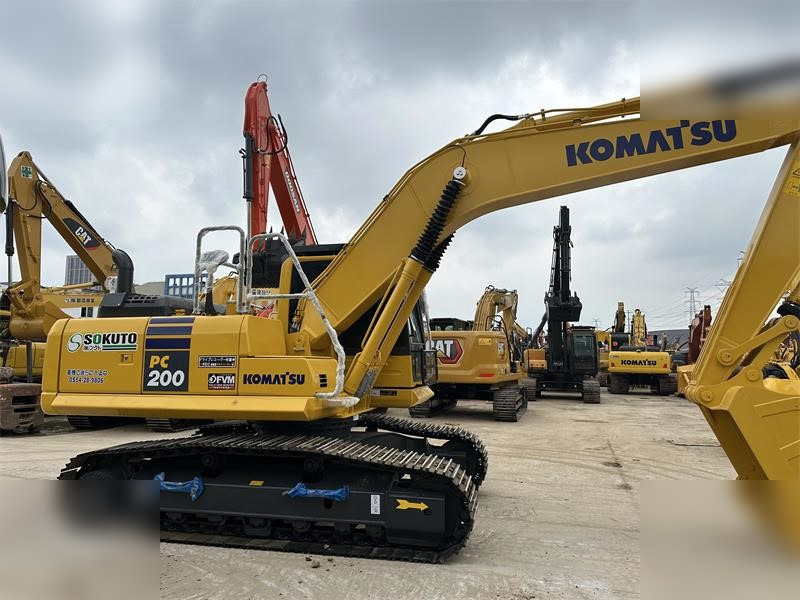 KOMATSU PC200-8 - Гусеничный экскаватор: фото 5 KOMATSU PC200-8 - Гусеничный экскаватор: фото 5